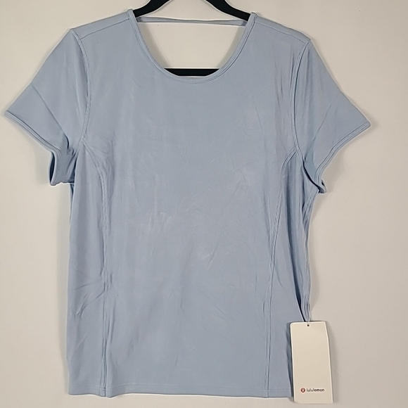 NWT Lululemon Women's Twist-Back Soft Ribbed Short Sleeve Top Blue Linen Sz 10 - Picture 1 of 8